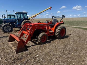 Main image Kubota L3130